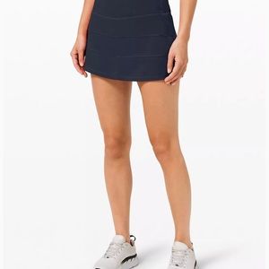 Lululemon Pace Rival Mid-Rise Skirt Size 4 True Navy